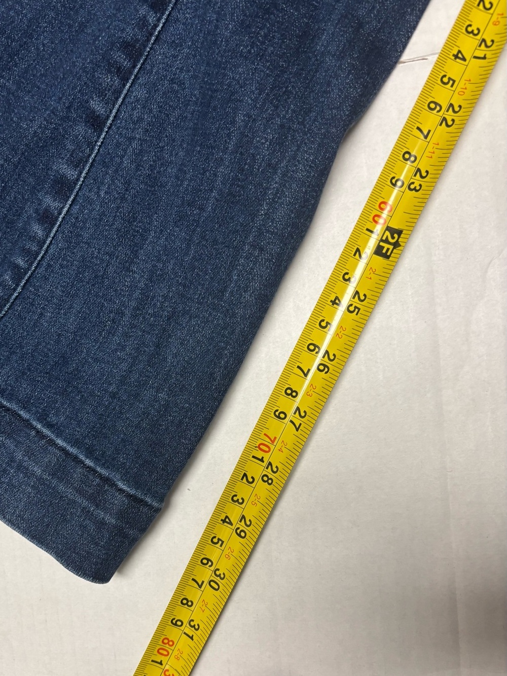 Pilcro by Anthropologie pull on flare jeans, size 30 - Picture 9 of 16